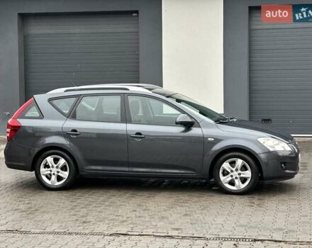 Серый Киа Сид, объемом двигателя 1.6 л и пробегом 178 тыс. км за 5399 $, фото 23 на Automoto.ua