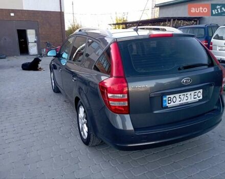 Сірий Кіа Сід, об'ємом двигуна 1.58 л та пробігом 237 тис. км за 4650 $, фото 1 на Automoto.ua