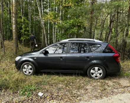 Серый Киа Сид, объемом двигателя 1.6 л и пробегом 170 тыс. км за 6800 $, фото 3 на Automoto.ua