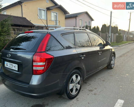 Серый Киа Сид, объемом двигателя 1.59 л и пробегом 249 тыс. км за 6250 $, фото 17 на Automoto.ua