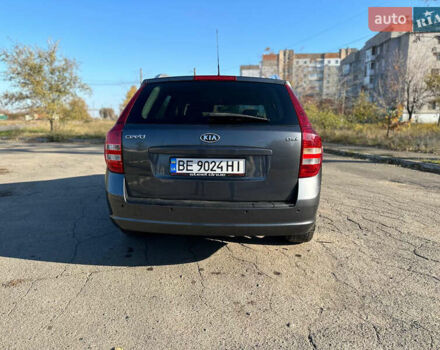 Серый Киа Сид, объемом двигателя 1.6 л и пробегом 308 тыс. км за 6100 $, фото 4 на Automoto.ua