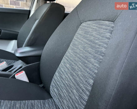 Серый Киа Сид, объемом двигателя 1.59 л и пробегом 249 тыс. км за 6250 $, фото 52 на Automoto.ua