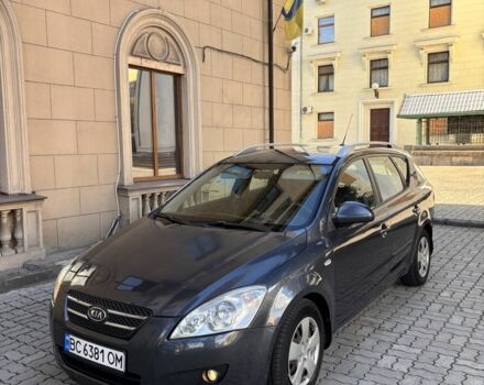 Серый Киа Сид, объемом двигателя 1.6 л и пробегом 275 тыс. км за 5200 $, фото 2 на Automoto.ua