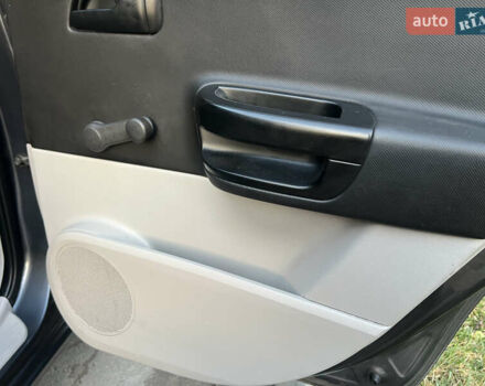 Серый Киа Сид, объемом двигателя 1.59 л и пробегом 249 тыс. км за 6250 $, фото 66 на Automoto.ua