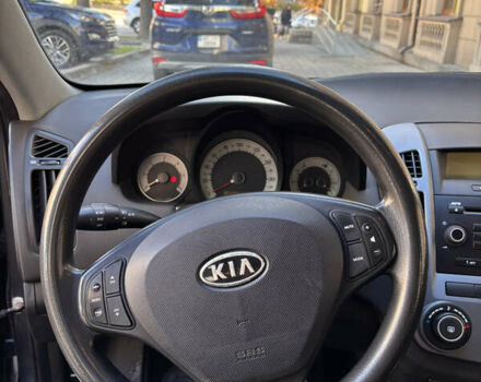 Сірий Кіа Сід, об'ємом двигуна 1.6 л та пробігом 275 тис. км за 5000 $, фото 15 на Automoto.ua