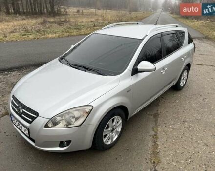 Серый Киа Сид, объемом двигателя 1.6 л и пробегом 199 тыс. км за 6200 $, фото 7 на Automoto.ua