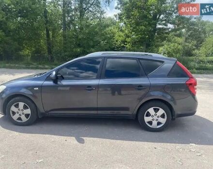 Серый Киа Сид, объемом двигателя 1.6 л и пробегом 286 тыс. км за 5300 $, фото 3 на Automoto.ua