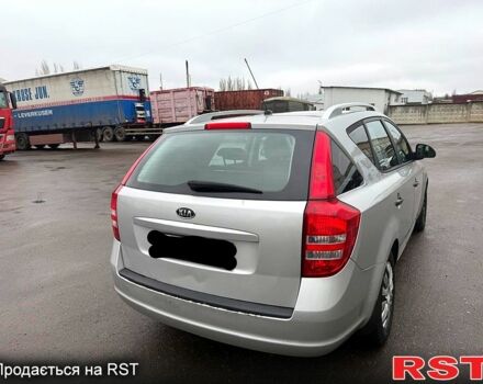 Серый Киа Сид, объемом двигателя 1.6 л и пробегом 333 тыс. км за 2700 $, фото 4 на Automoto.ua