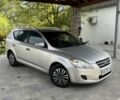 Серый Киа Сид, объемом двигателя 1.6 л и пробегом 186 тыс. км за 5599 $, фото 1 на Automoto.ua