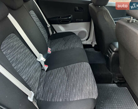 Серый Киа Сид, объемом двигателя 1.59 л и пробегом 249 тыс. км за 6250 $, фото 65 на Automoto.ua