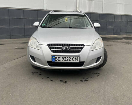 Серый Киа Сид, объемом двигателя 1.4 л и пробегом 227 тыс. км за 5300 $, фото 9 на Automoto.ua