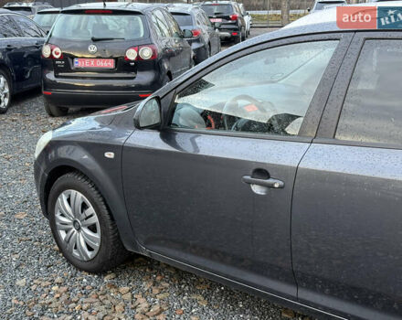 Сірий Кіа Сід, об'ємом двигуна 1.58 л та пробігом 346 тис. км за 5200 $, фото 8 на Automoto.ua