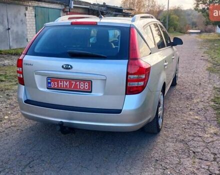 Кіа Сід 2008 у Краматорске на Automoto.ua Сірий Кіа Сід, об'ємом двигуна 1.4 л та пробігом 217 тис. км за 5700 $, фото 2 на Automoto.ua