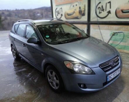 Киа Сид 2008 в Самборе на Automoto.ua Серый Киа Сид, объемом двигателя 1.6 л и пробегом 230 тыс. км за 5500 $, фото 7 на Automoto.ua