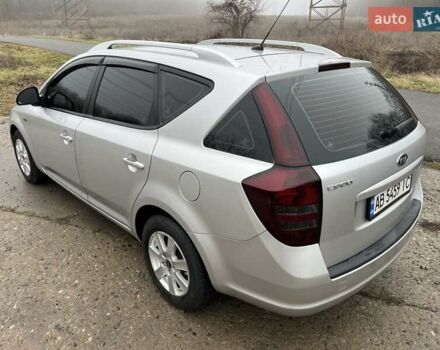 Серый Киа Сид, объемом двигателя 1.6 л и пробегом 199 тыс. км за 6200 $, фото 10 на Automoto.ua