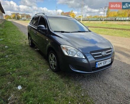 Серый Киа Сид, объемом двигателя 1.58 л и пробегом 246 тыс. км за 5300 $, фото 9 на Automoto.ua