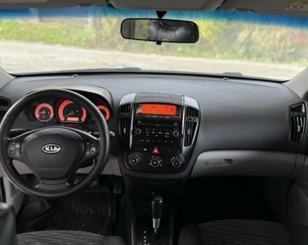 Серый Киа Сид, объемом двигателя 1.6 л и пробегом 186 тыс. км за 5599 $, фото 16 на Automoto.ua