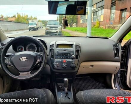 Киа Сид 2008 в Киеве на Automoto.ua Серый Киа Сид, объемом двигателя 1.6 л и пробегом 378 тыс. км за 5500 $, фото 8 на Automoto.ua