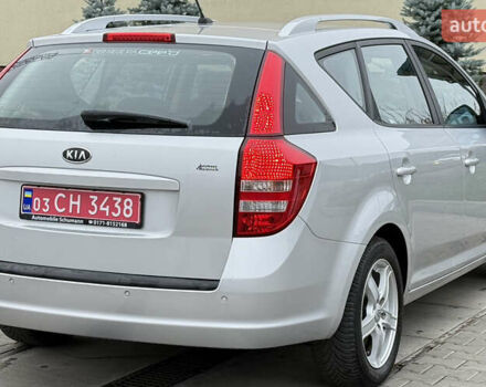 Серый Киа Сид, объемом двигателя 1.59 л и пробегом 223 тыс. км за 6000 $, фото 8 на Automoto.ua