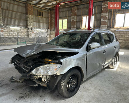 Сірий Кіа Сід, об'ємом двигуна 1.59 л та пробігом 280 тис. км за 1600 $, фото 20 на Automoto.ua