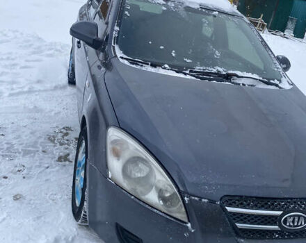 Сірий Кіа Сід, об'ємом двигуна 1.6 л та пробігом 260 тис. км за 3499 $, фото 2 на Automoto.ua