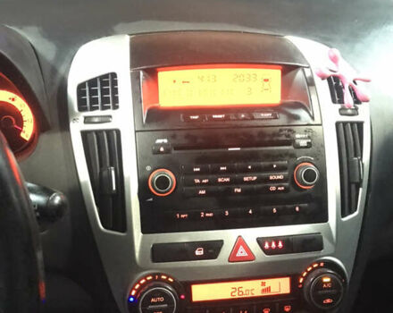 Сірий Кіа Сід, об'ємом двигуна 1.59 л та пробігом 140 тис. км за 5200 $, фото 7 на Automoto.ua