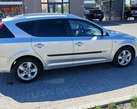 Сірий Кіа Сід, об'ємом двигуна 1.6 л та пробігом 219 тис. км за 6300 $, фото 8 на Automoto.ua