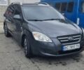 Серый Киа Сид, объемом двигателя 2 л и пробегом 290 тыс. км за 5500 $, фото 1 на Automoto.ua