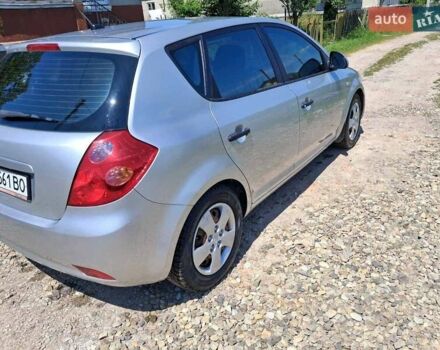 Серый Киа Сид, объемом двигателя 1.6 л и пробегом 141 тыс. км за 5100 $, фото 3 на Automoto.ua