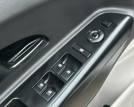 Серый Киа Сид, объемом двигателя 1.58 л и пробегом 400 тыс. км за 4300 $, фото 11 на Automoto.ua