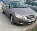 Сірий Кіа Сід, об'ємом двигуна 1.58 л та пробігом 304 тис. км за 4950 $, фото 1 на Automoto.ua