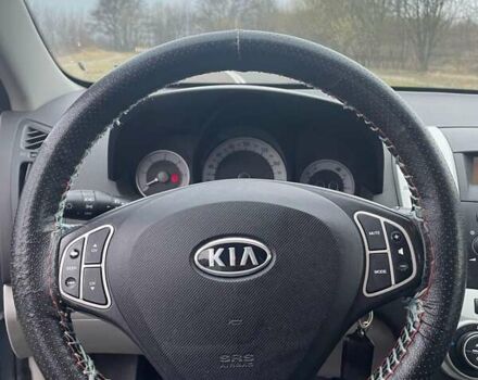 Сірий Кіа Сід, об'ємом двигуна 1.6 л та пробігом 284 тис. км за 4128 $, фото 2 на Automoto.ua