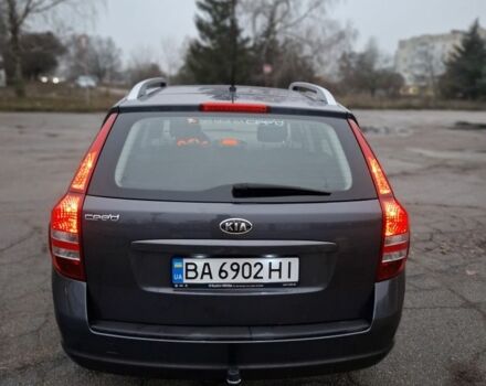 Серый Киа Сид, объемом двигателя 1.4 л и пробегом 228 тыс. км за 6200 $, фото 4 на Automoto.ua