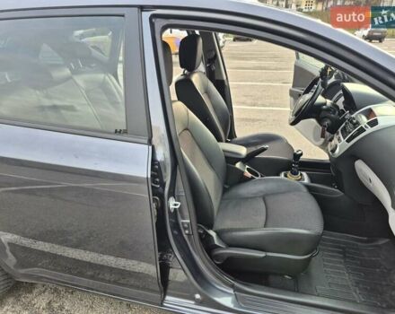 Серый Киа Сид, объемом двигателя 1.4 л и пробегом 156 тыс. км за 6450 $, фото 58 на Automoto.ua