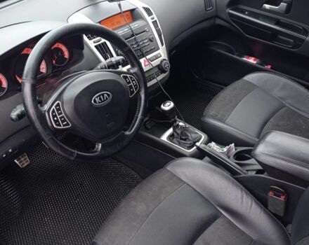 Кіа Сід 2008 у Вінниці на Automoto.ua Сірий Кіа Сід, об'ємом двигуна 1.6 л та пробігом 237 тис. км за 4500 $, фото 2 на Automoto.ua