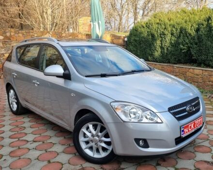 Сірий Кіа Сід, об'ємом двигуна 0 л та пробігом 142 тис. км за 6150 $, фото 5 на Automoto.ua