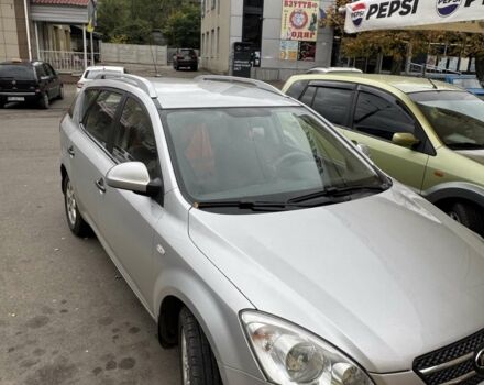 Серый Киа Сид, объемом двигателя 1.59 л и пробегом 128 тыс. км за 5500 $, фото 1 на Automoto.ua