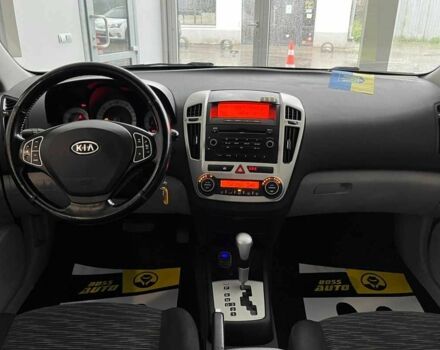 Серый Киа Сид, объемом двигателя 1.6 л и пробегом 266 тыс. км за 6300 $, фото 16 на Automoto.ua
