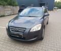 Серый Киа Сид, объемом двигателя 1.4 л и пробегом 248 тыс. км за 4199 $, фото 3 на Automoto.ua