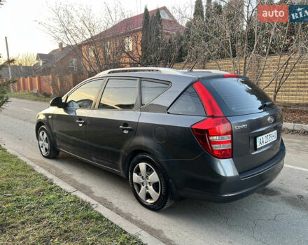 Серый Киа Сид, объемом двигателя 1.59 л и пробегом 249 тыс. км за 6250 $, фото 12 на Automoto.ua