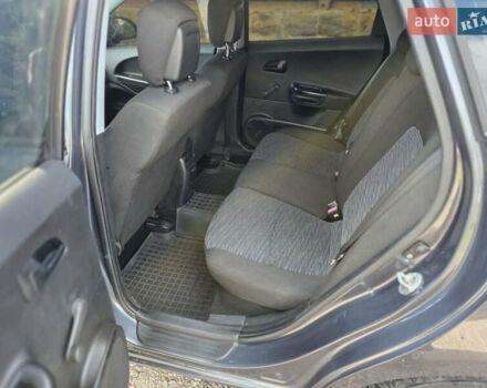 Серый Киа Сид, объемом двигателя 1.58 л и пробегом 246 тыс. км за 5300 $, фото 15 на Automoto.ua