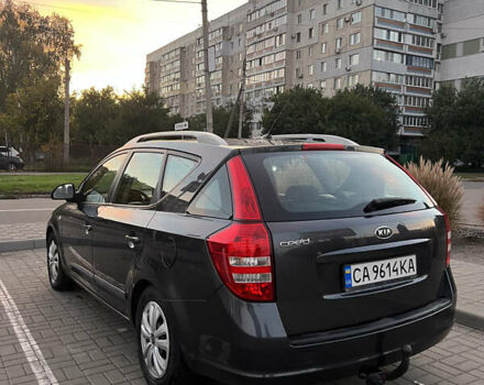 Киа Сид 2008 в Черкассах на Automoto.ua Серый Киа Сид, объемом двигателя 1.58 л и пробегом 165 тыс. км за 5700 $, фото 6 на Automoto.ua