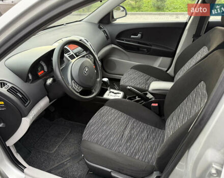 Серый Киа Сид, объемом двигателя 1.6 л и пробегом 197 тыс. км за 6700 $, фото 9 на Automoto.ua