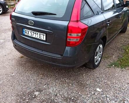 Сірий Кіа Сід, об'ємом двигуна 1.59 л та пробігом 290 тис. км за 3950 $, фото 2 на Automoto.ua