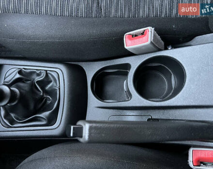 Серый Киа Сид, объемом двигателя 1.59 л и пробегом 249 тыс. км за 6250 $, фото 37 на Automoto.ua