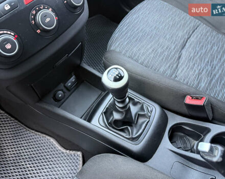 Сірий Кіа Сід, об'ємом двигуна 1.58 л та пробігом 346 тис. км за 5200 $, фото 37 на Automoto.ua