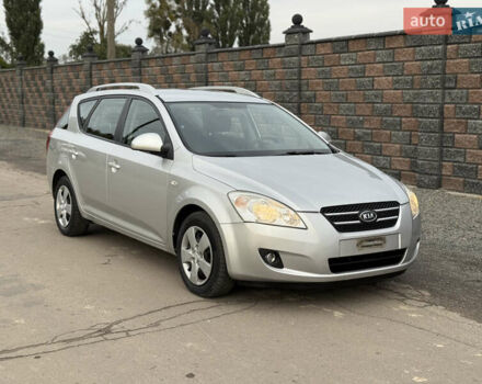 Серый Киа Сид, объемом двигателя 1.6 л и пробегом 197 тыс. км за 6700 $, фото 1 на Automoto.ua