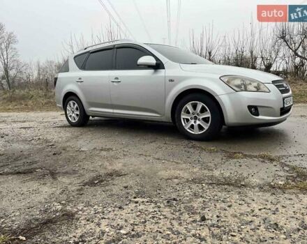 Серый Киа Сид, объемом двигателя 1.6 л и пробегом 199 тыс. км за 6200 $, фото 52 на Automoto.ua