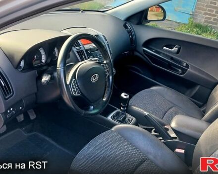 Сірий Кіа Сід, об'ємом двигуна 1.4 л та пробігом 217 тис. км за 5700 $, фото 8 на Automoto.ua