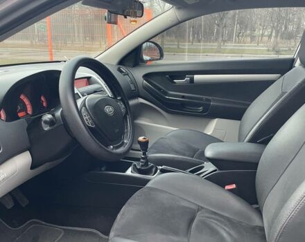 Серый Киа Сид, объемом двигателя 1.4 л и пробегом 204 тыс. км за 5999 $, фото 7 на Automoto.ua